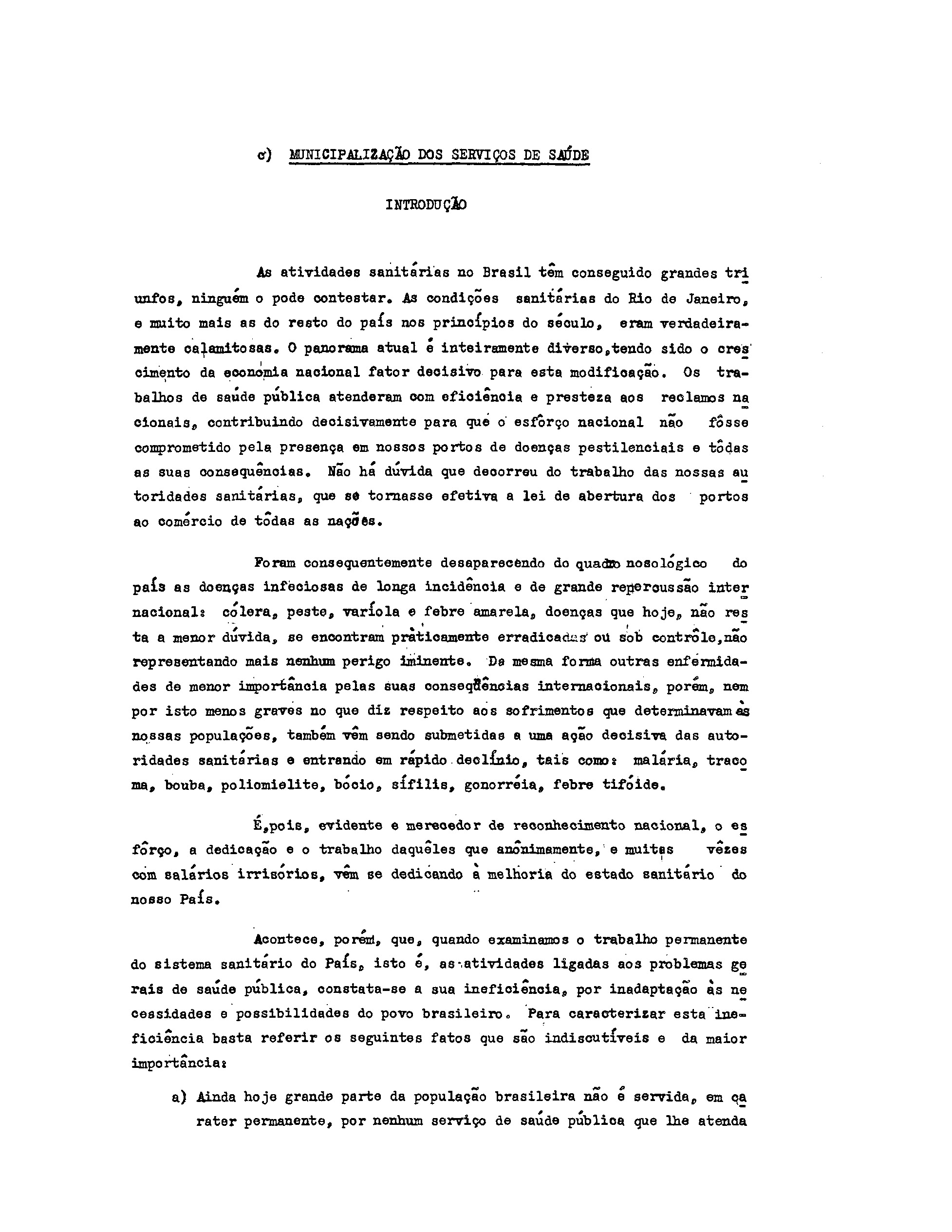 Foto de documento datilografado sobre a municipalização dos serviços de saúde.