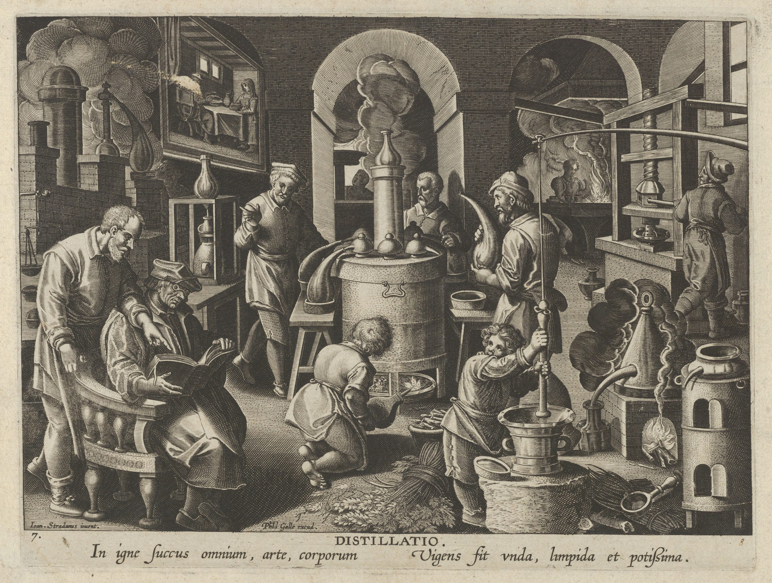 Gravura em preto e branco de Jan van der Straet de 1600, com diversos homens trabalhando ao redor de um forno de destilação. Há o texto em latim: “Distillatio. In igne fuccus omnium, arte, corporum. Vigens fit vnda, limpuda et potissima”.