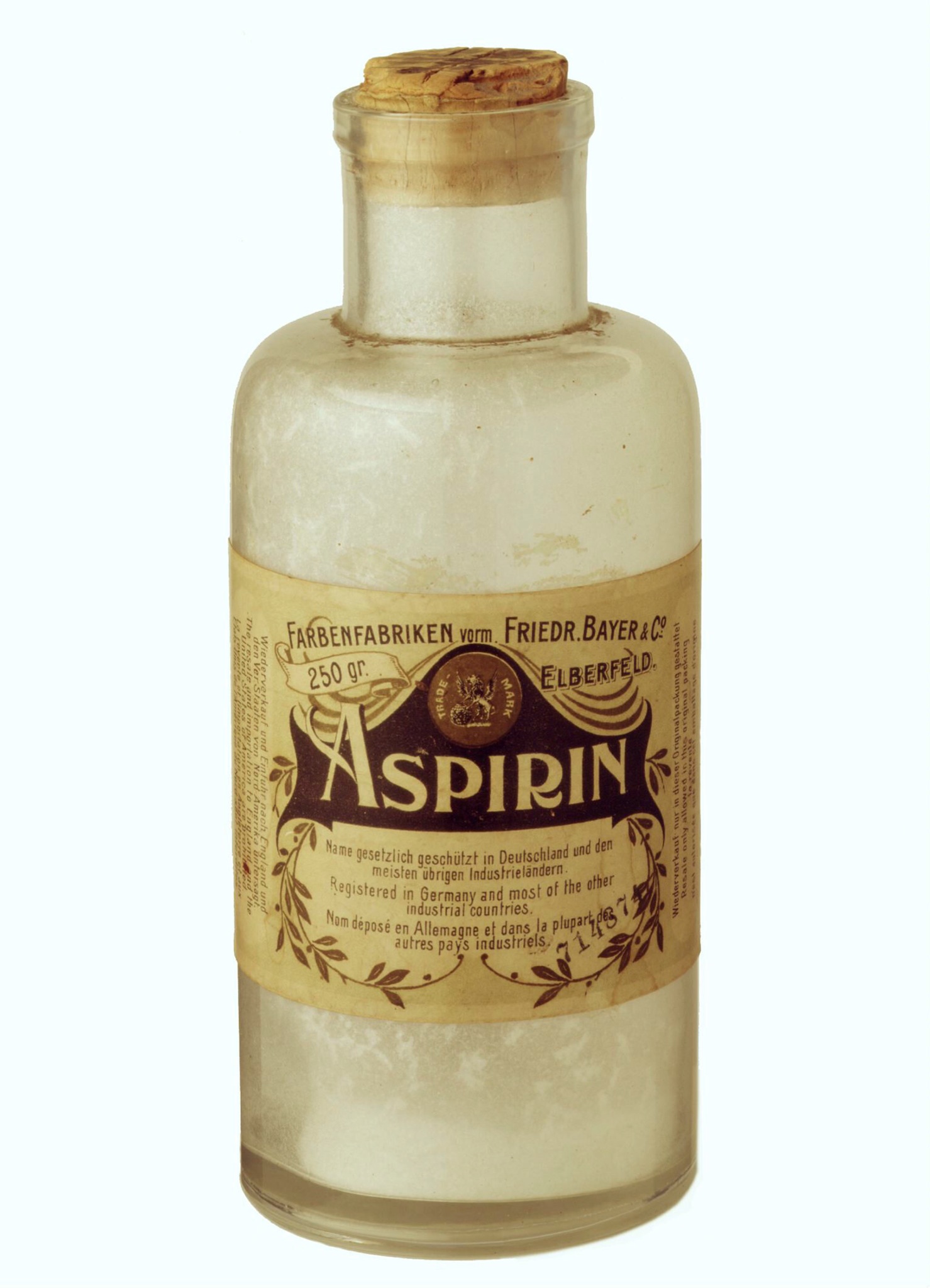 Foto de um frasco de aspirina da Bayer.